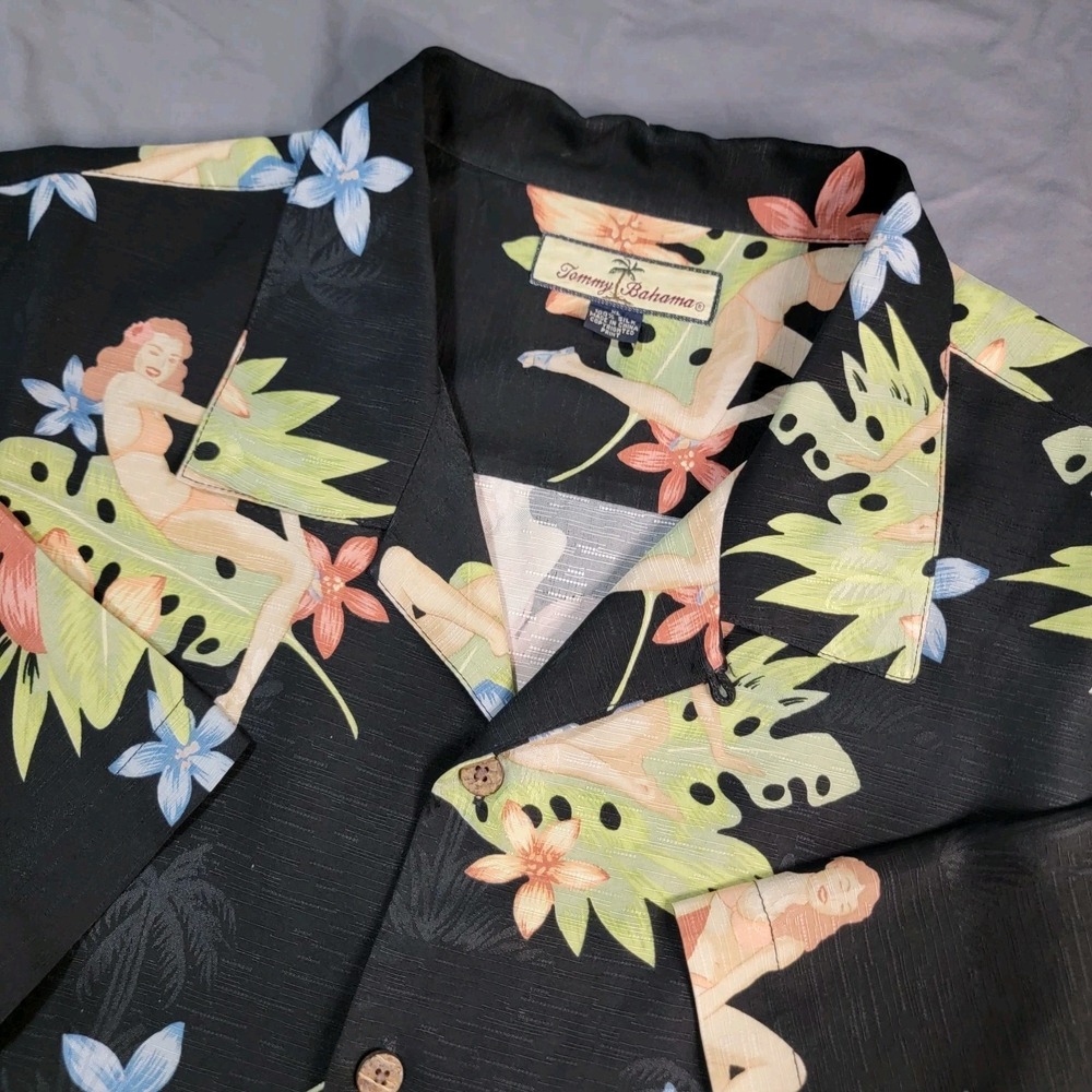 Tommy Bahama Hawaiian Shirt Men's XL Black All Over Print Hula Girl Silk Aloha